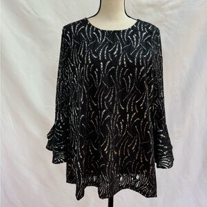 Women’s blouse size small- new with tags